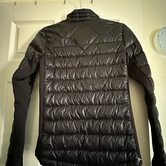 Canada Goose XS Jacket - Picture 3 of 7